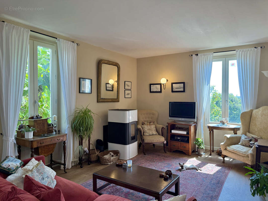 Maison à MONFLANQUIN