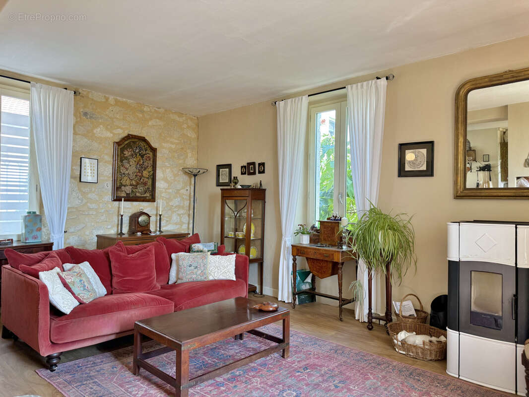 Maison à MONFLANQUIN