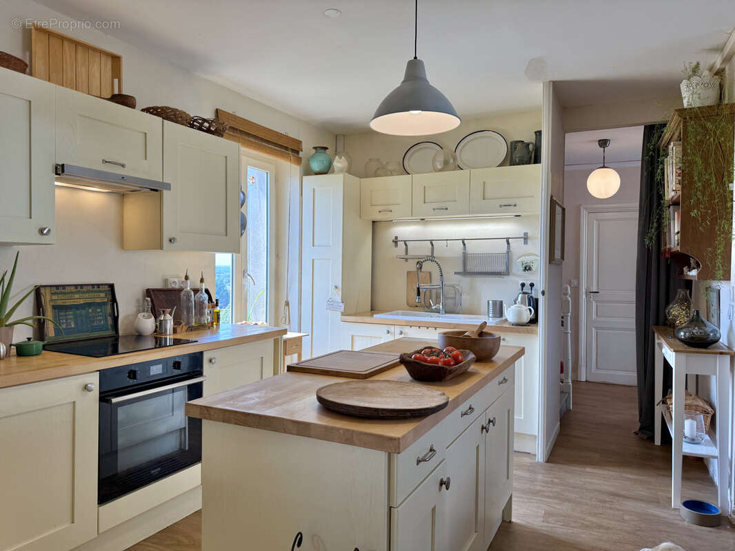 Maison à MONFLANQUIN