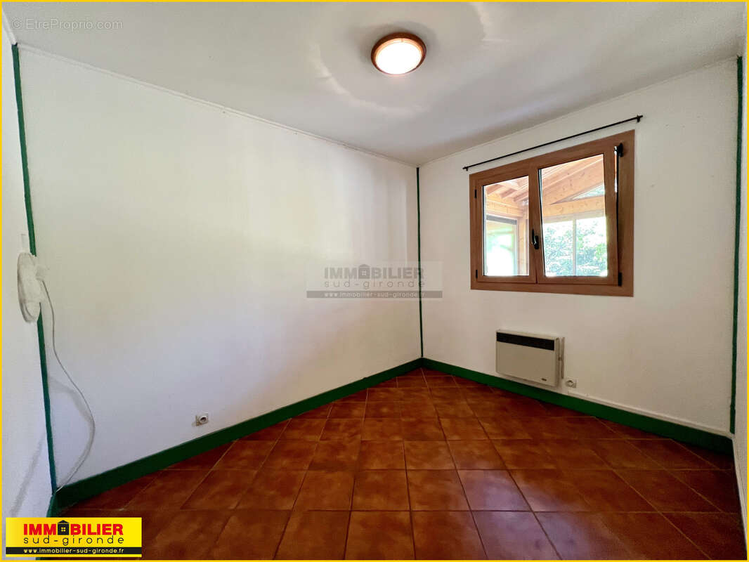 Maison à SAINT-MICHEL-DE-RIEUFRET