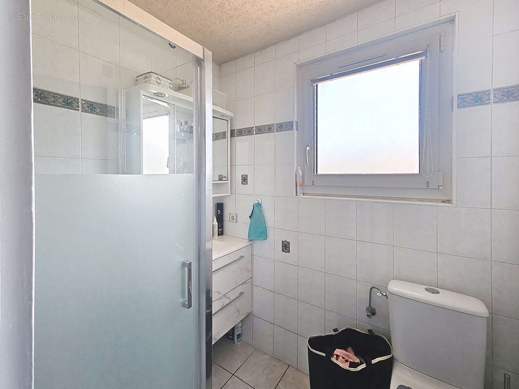 Maison à VILLE-LA-GRAND