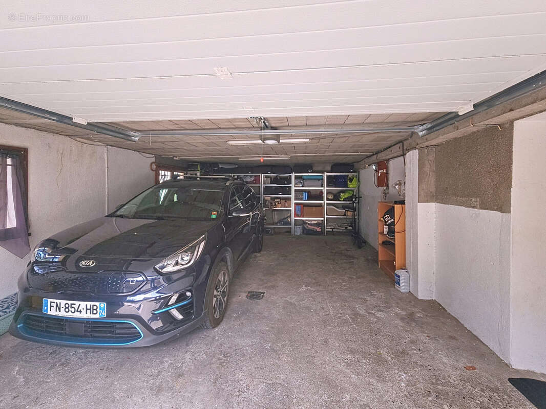 Maison à VILLE-LA-GRAND