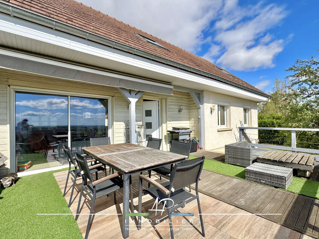 Maison à MARSANNAY-LE-BOIS