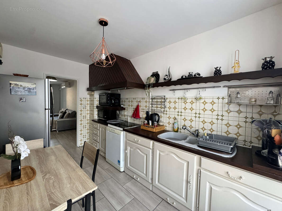 Appartement à PORT-DE-BOUC