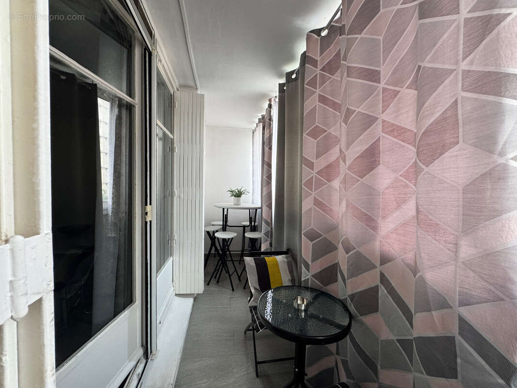 Appartement à PORT-DE-BOUC