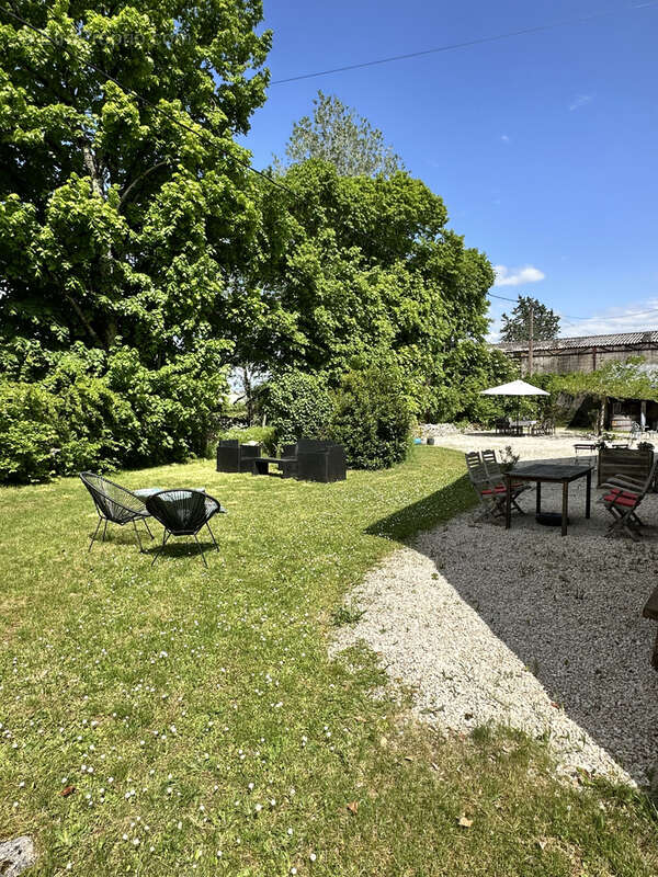 Maison à BAGAT-EN-QUERCY