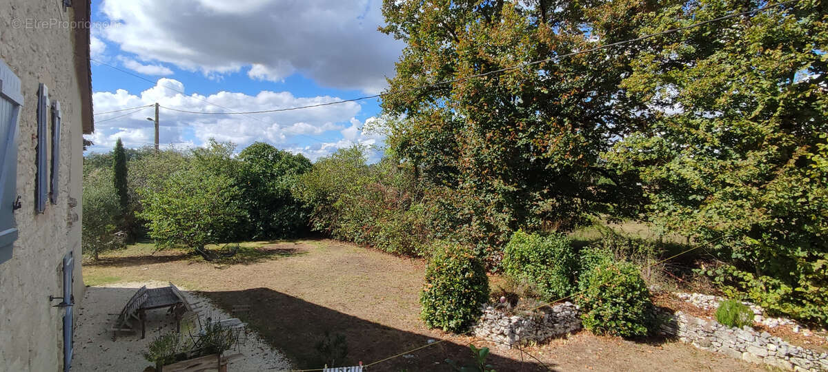 Maison à BAGAT-EN-QUERCY