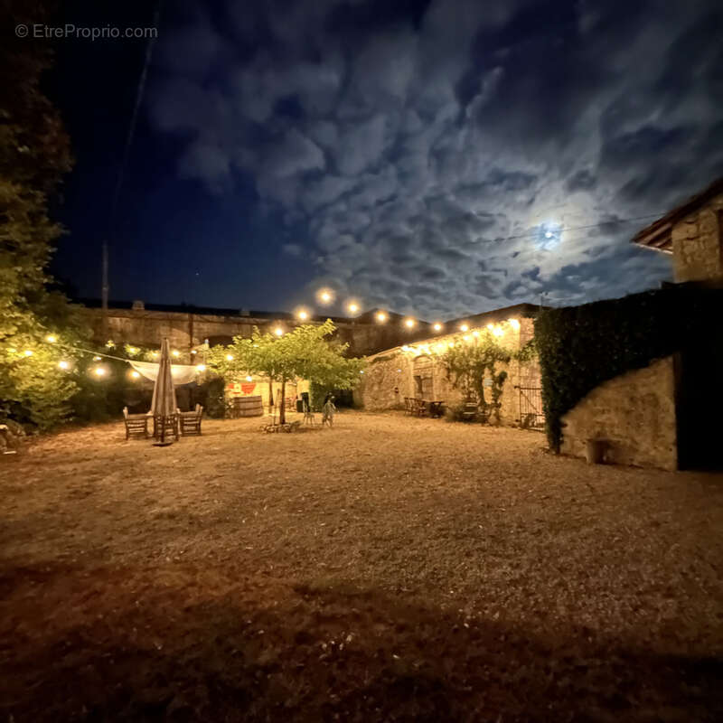 Maison à BAGAT-EN-QUERCY