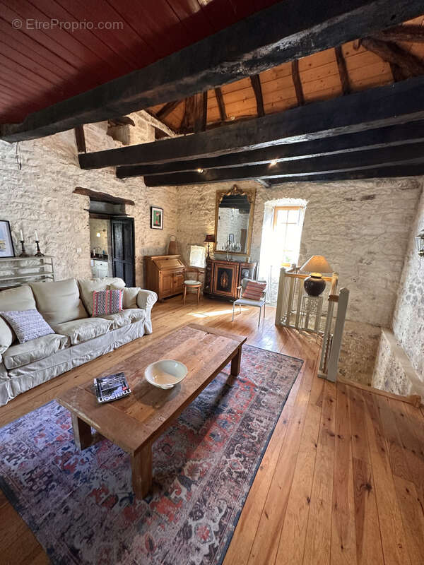 Maison à BAGAT-EN-QUERCY