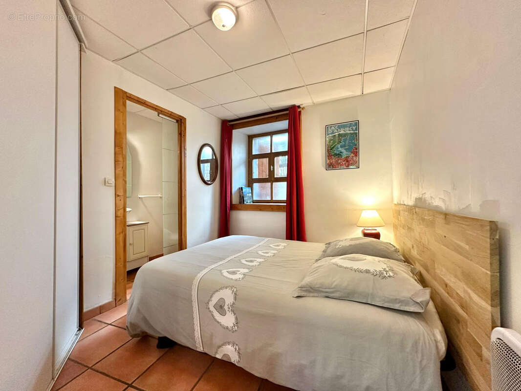 Maison à HAUTEVILLE-SUR-FIER