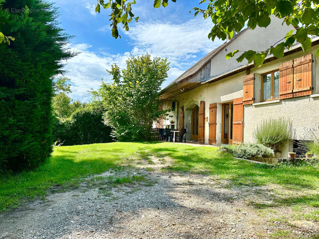 Maison à HAUTEVILLE-SUR-FIER