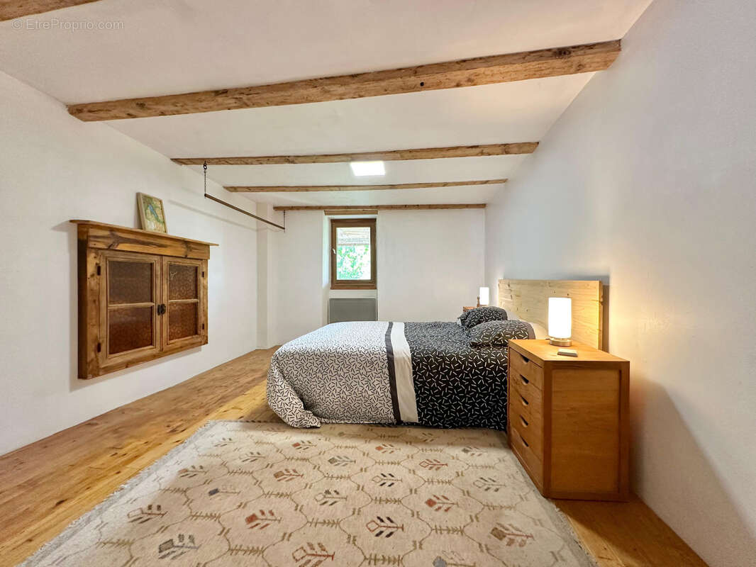 Maison à HAUTEVILLE-SUR-FIER