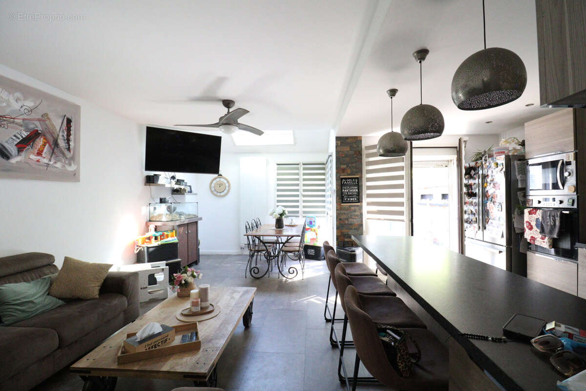 Maison à LE PONT-DE-CLAIX