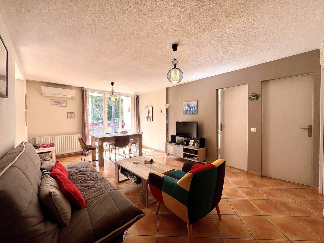 Appartement à MARSEILLE-13E