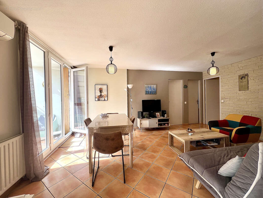 Appartement à MARSEILLE-13E