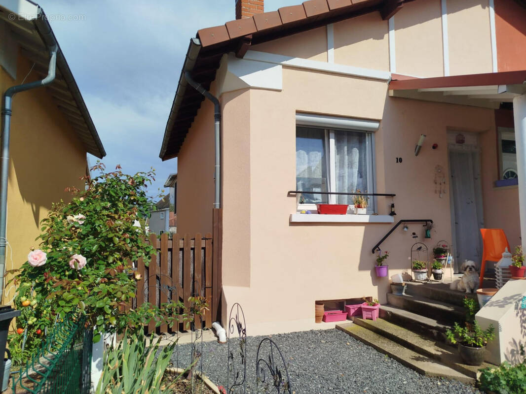 Maison à BELLERIVE-SUR-ALLIER