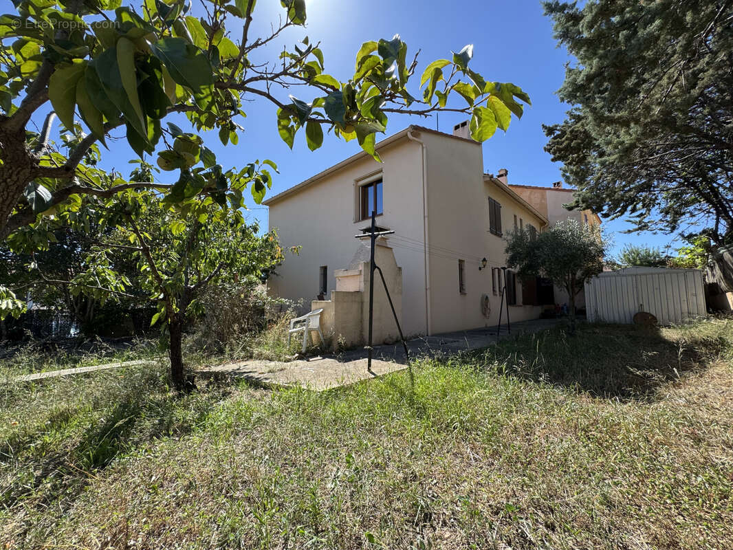 Maison à SAINT-FELIU-D&#039;AVALL