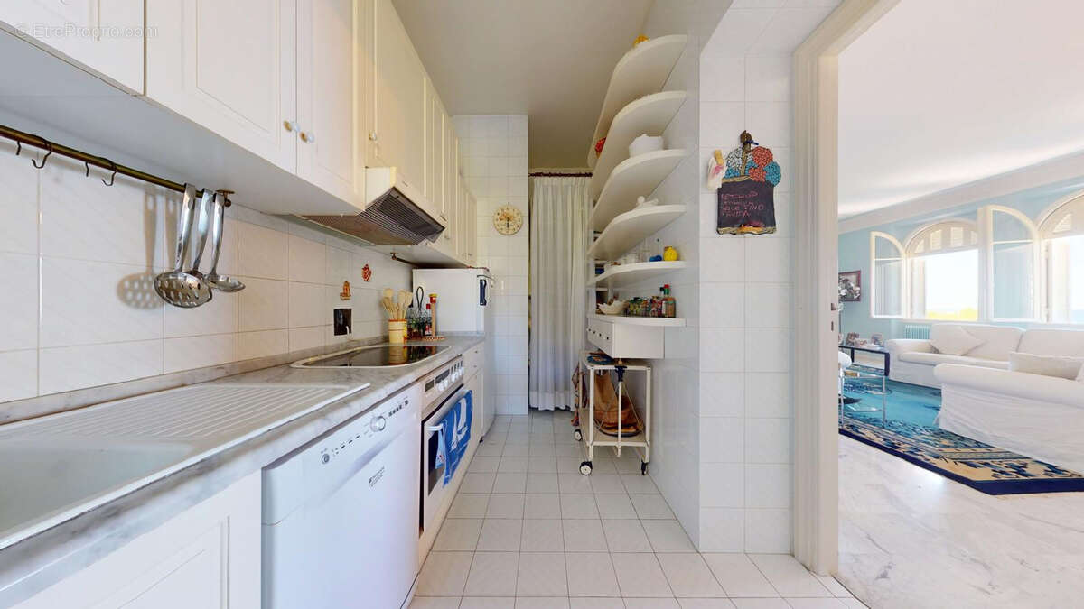 Appartement à ROQUEBRUNE-CAP-MARTIN