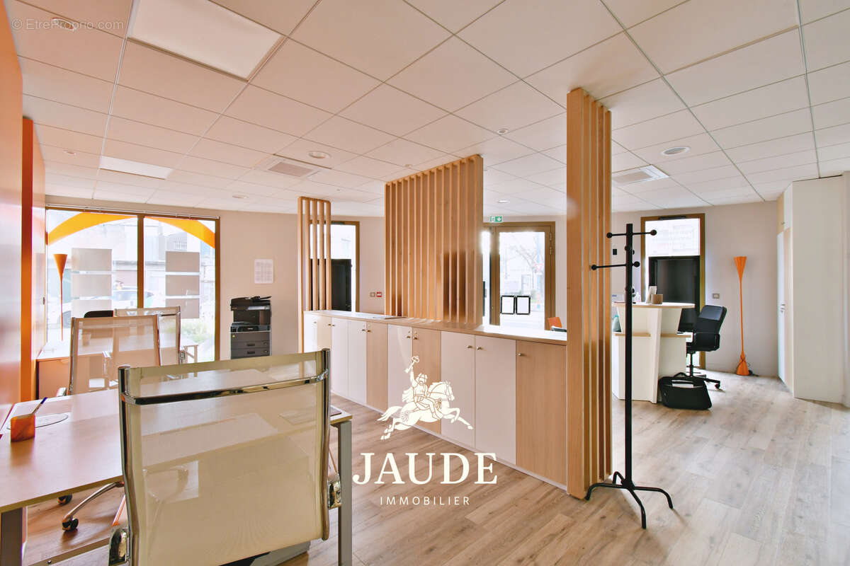 Commerce à CLERMONT-FERRAND