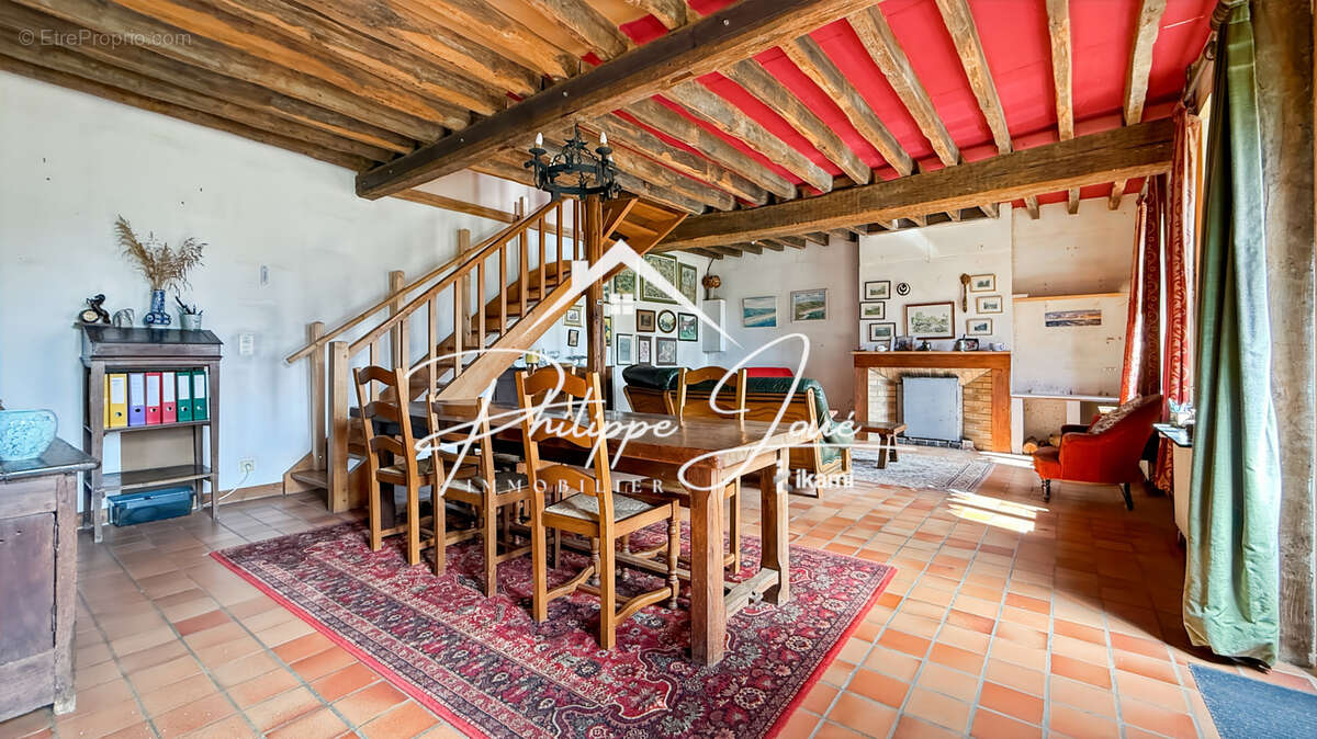 Maison à SAINT-MAURICE-AUX-RICHES-HOMMES