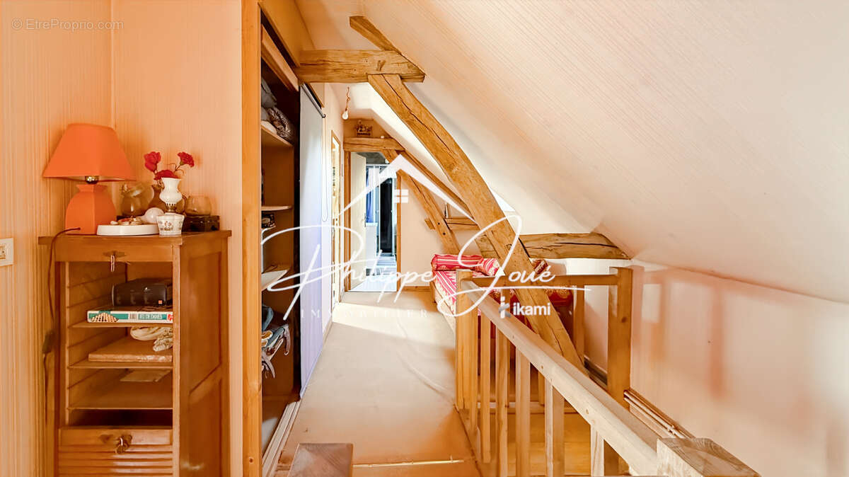 Maison à SAINT-MAURICE-AUX-RICHES-HOMMES