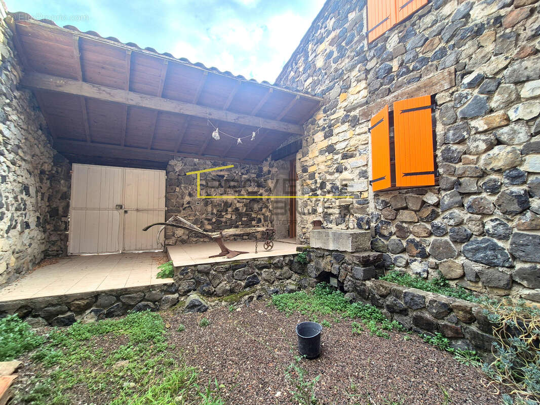 Maison à SAINT-PONS