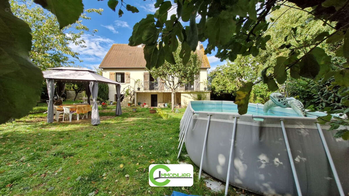 Maison à LA FERTE-BERNARD