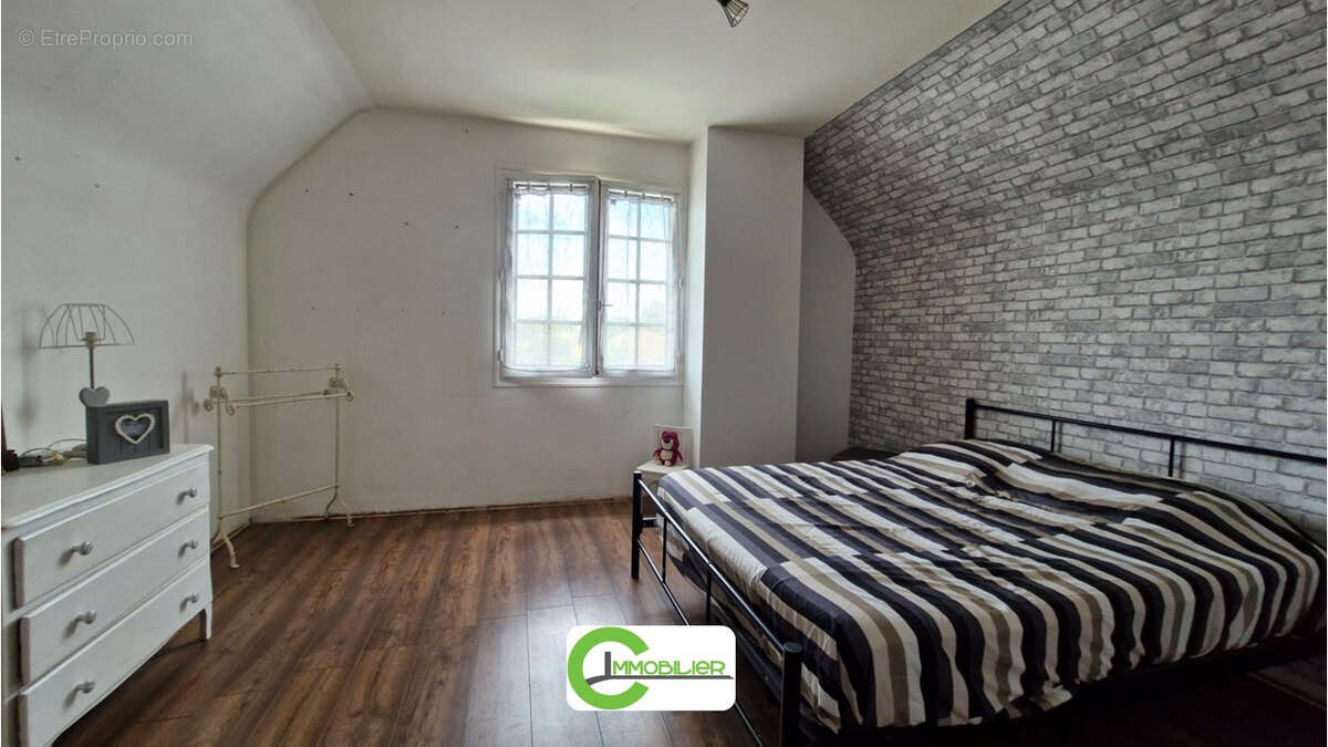 Maison à LA FERTE-BERNARD