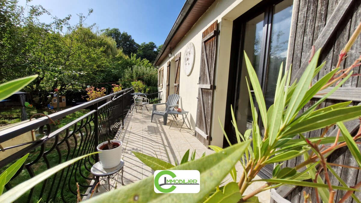 Maison à LA FERTE-BERNARD