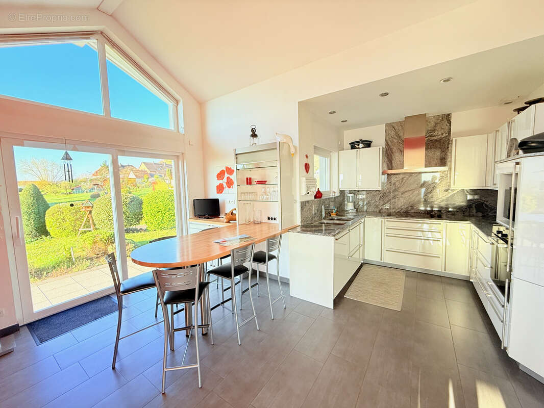 Maison à HUSSEREN-LES-CHATEAUX