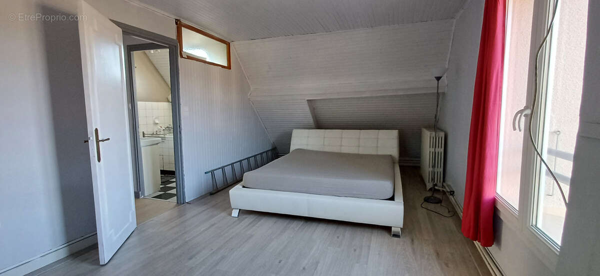 Maison à CHAMPAGNEY