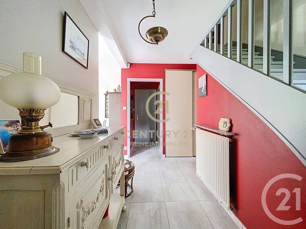 Maison à VEZIN-LE-COQUET