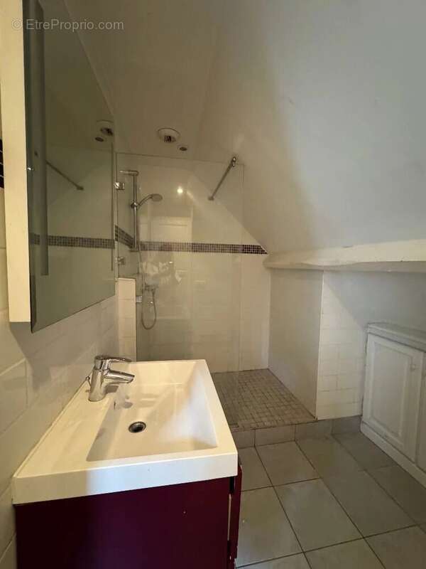 Maison à SAINT-NOM-LA-BRETECHE