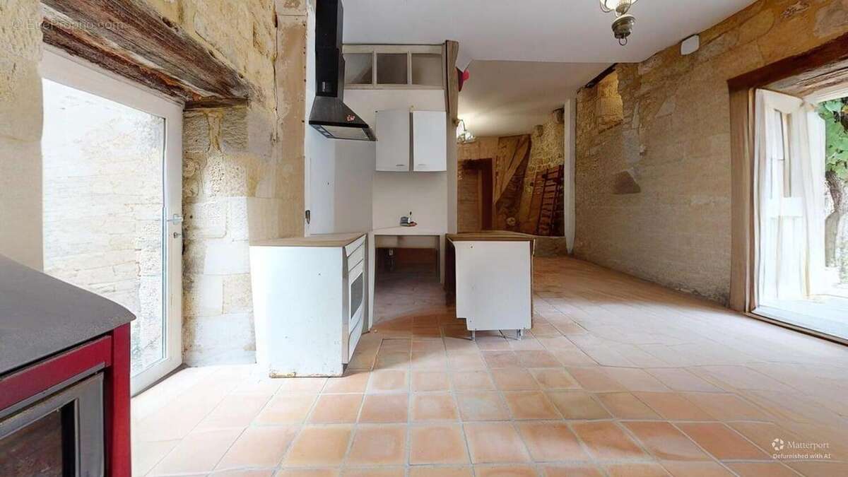 AppartementRdcKitchenDefurnished 1 - Maison à SAINT-CYPRIEN