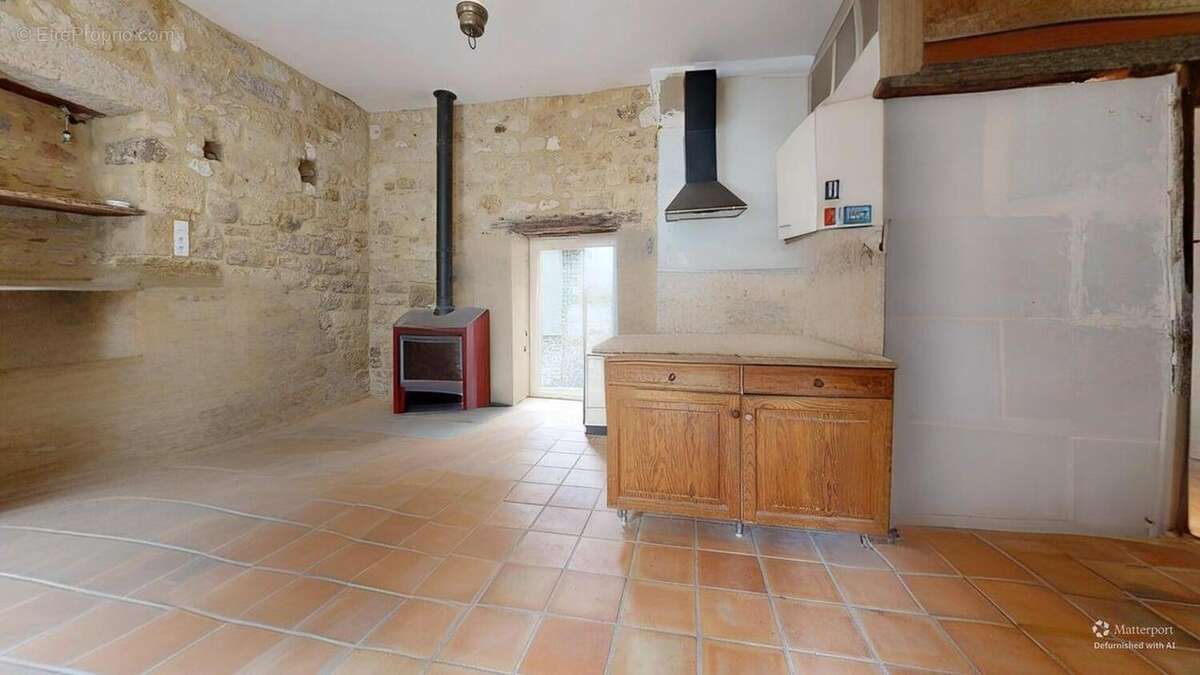 AppartementRdcKitchenDefurnished - Maison à SAINT-CYPRIEN