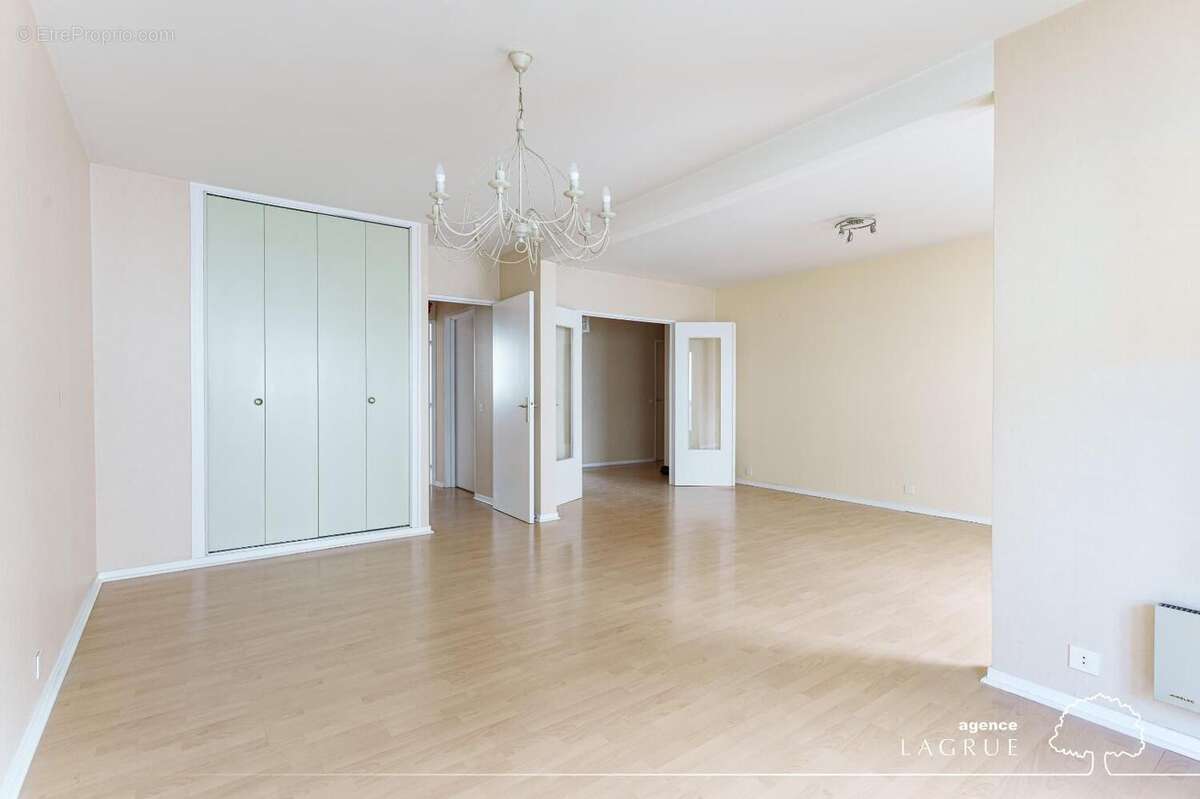   - Appartement à VICHY