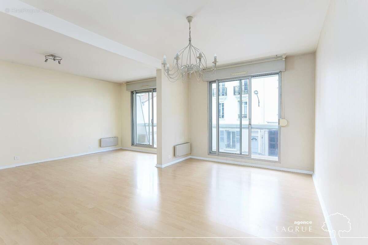   - Appartement à VICHY