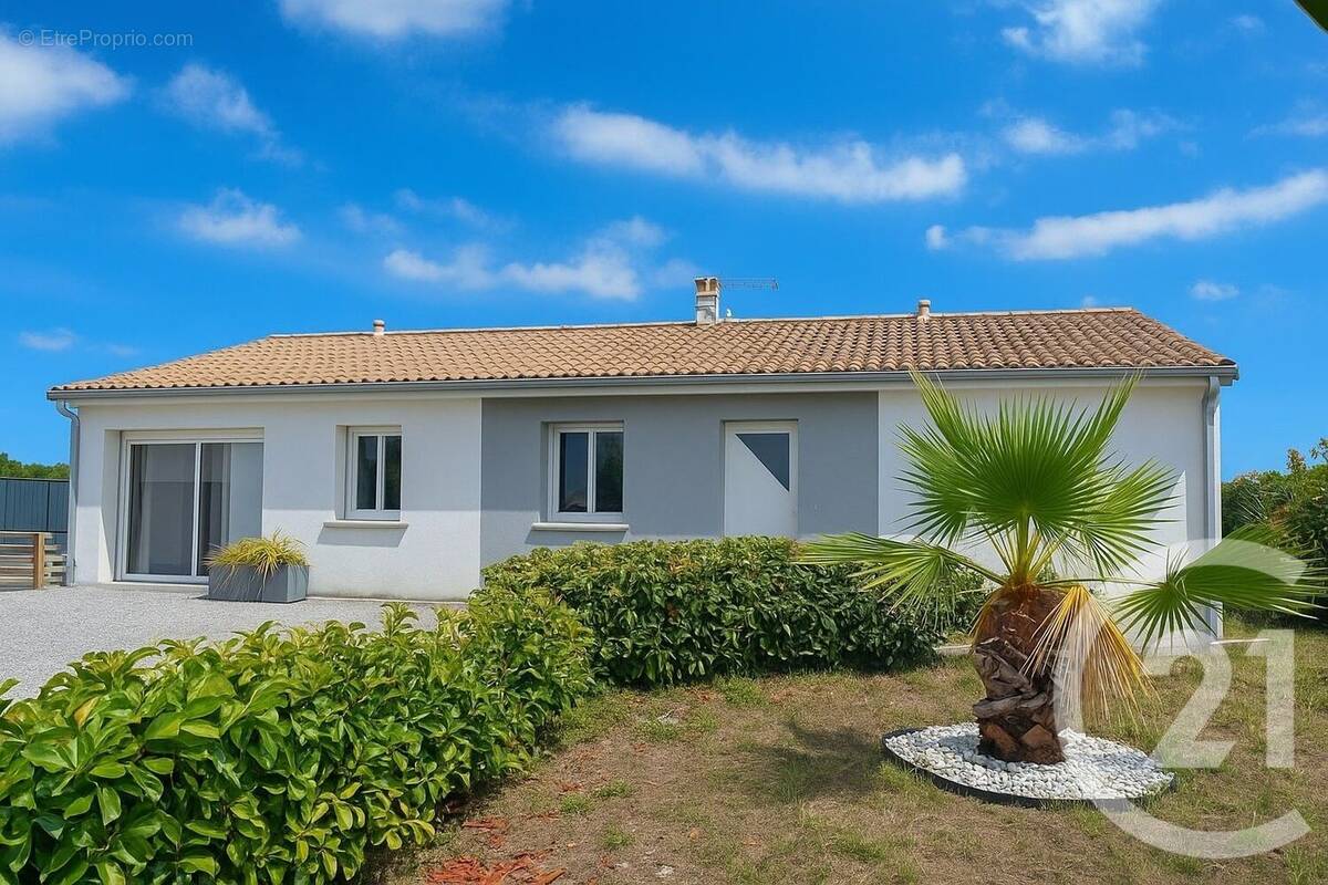 Maison à SAINT-ANDRE-DE-CUBZAC