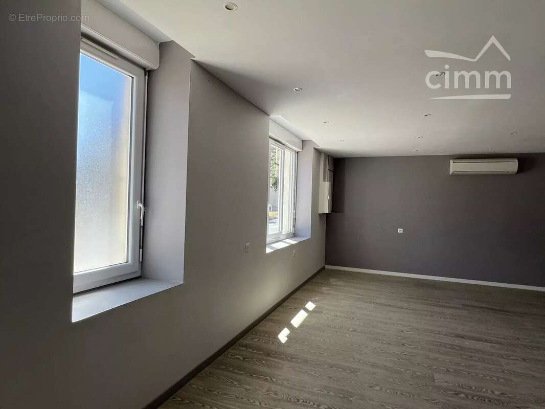 Appartement à NEUVY-GRANDCHAMP