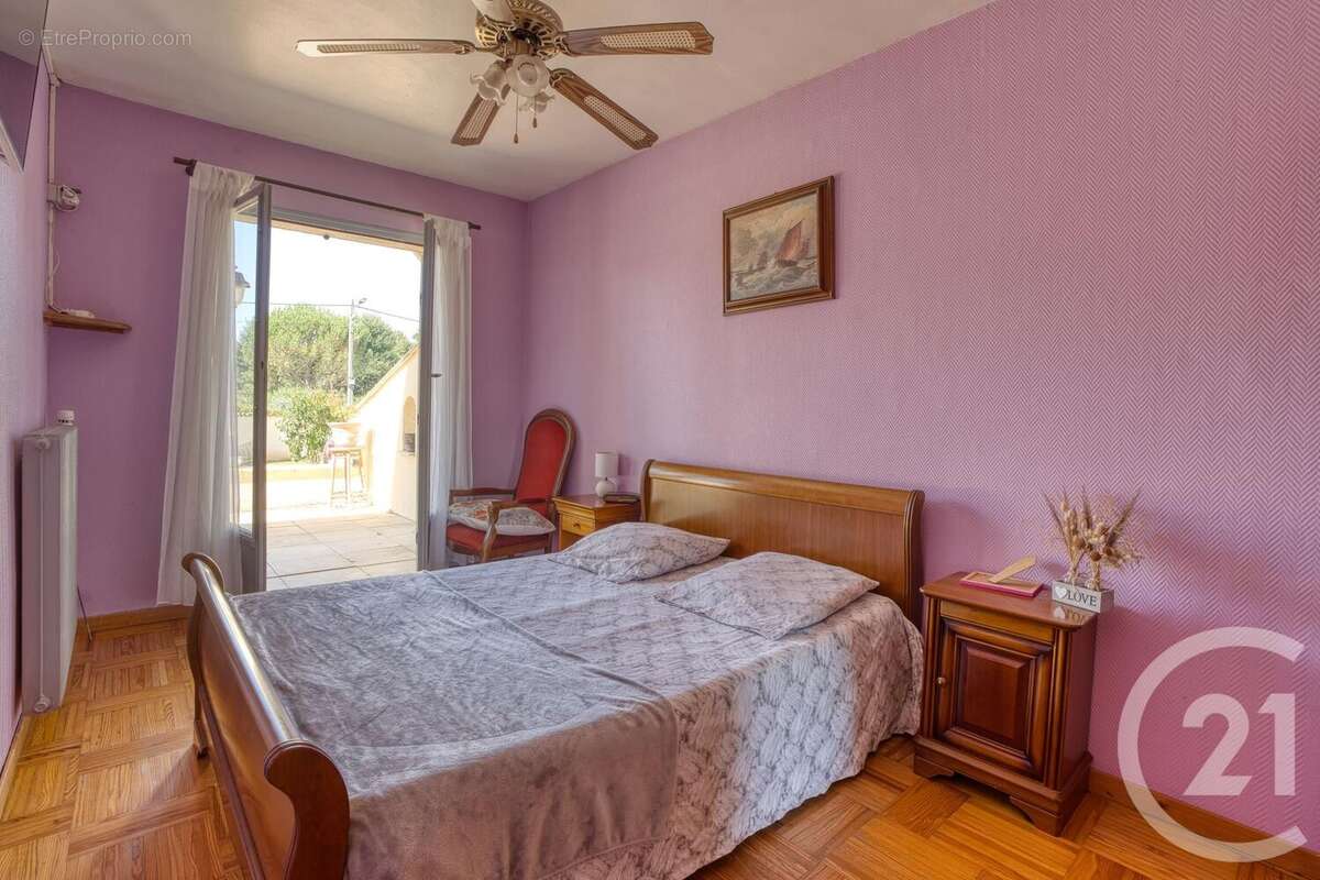 Maison à SAINTE-EUPHEMIE