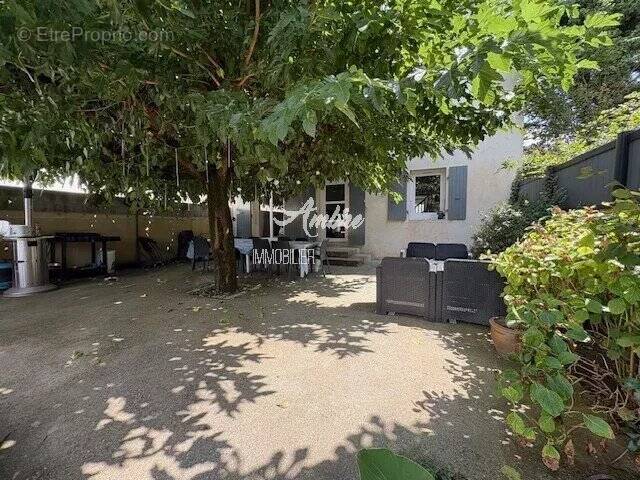 Maison à BEAUMONT-LES-VALENCE