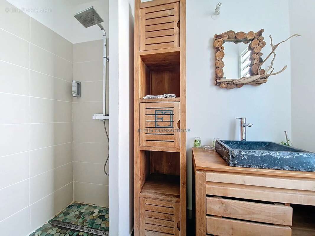 Maison à SAINT-FRANCOIS