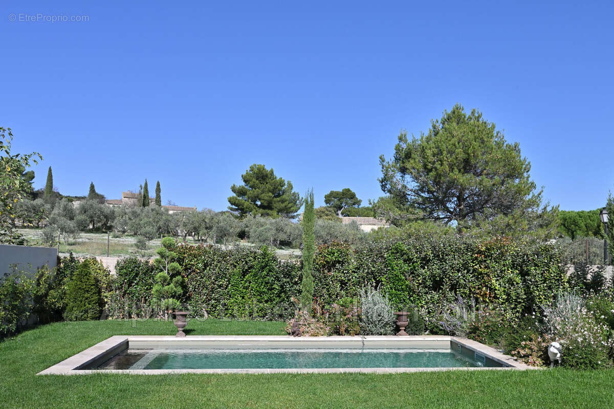 Maison à EYGALIERES