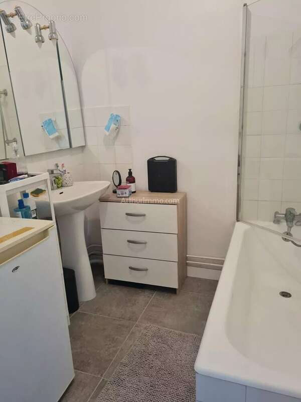 Appartement à HEROUVILLE-SAINT-CLAIR