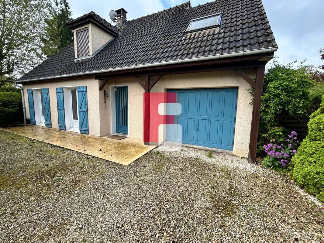 Maison à BREVIANDES