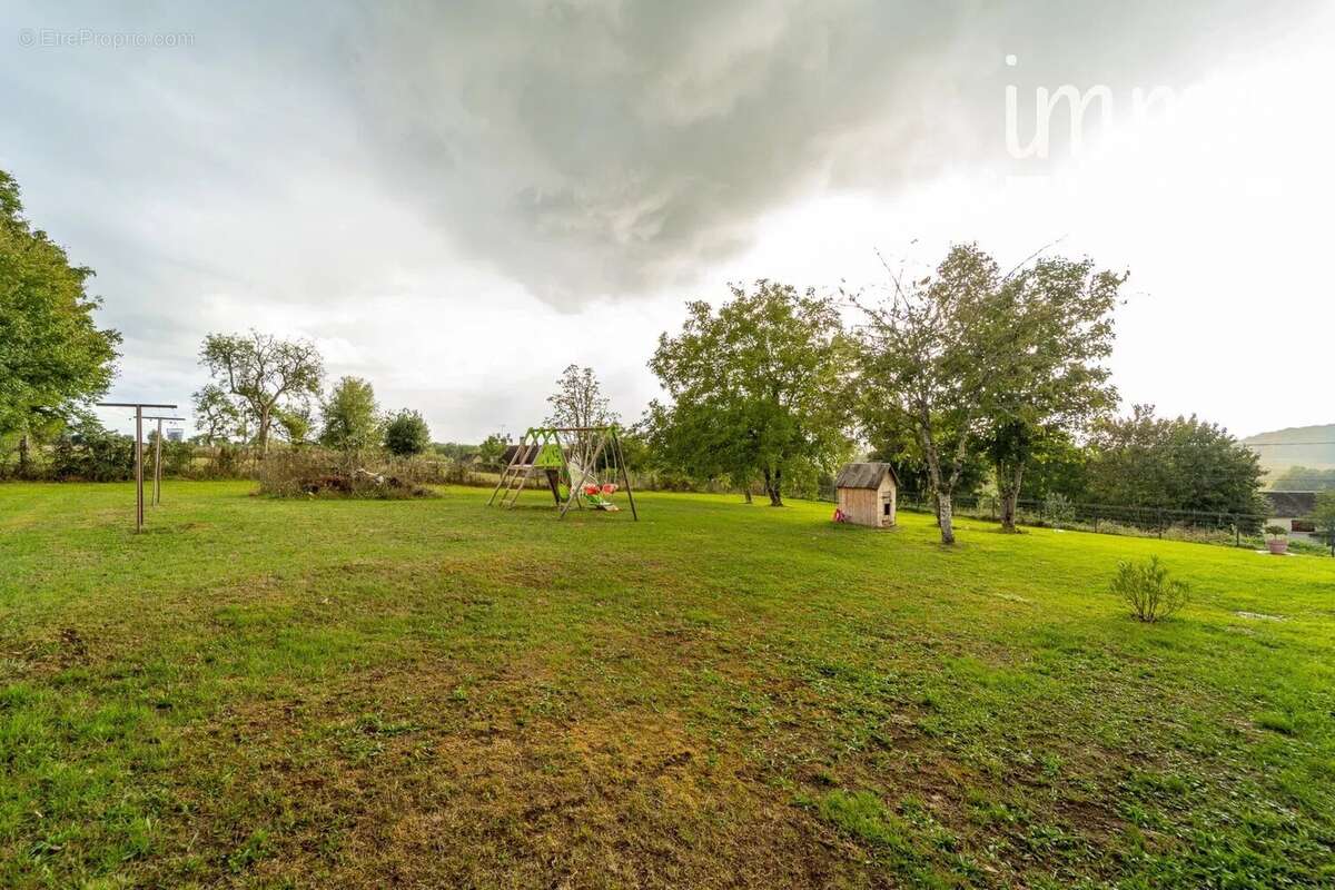 Maison à VILLE-LANGY