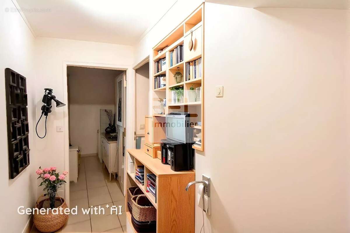 Appartement à BAGNOLS-SUR-CEZE