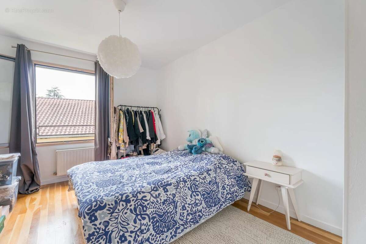 Appartement à SAINT-SYMPHORIEN-D&#039;OZON