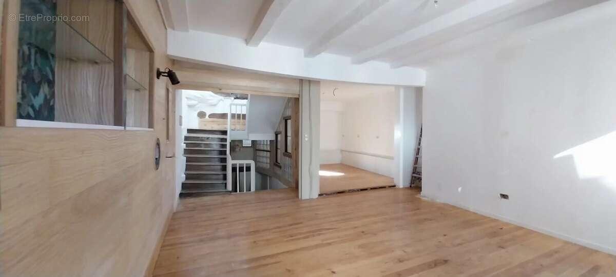 Maison à VILLEFRANCHE-DE-ROUERGUE