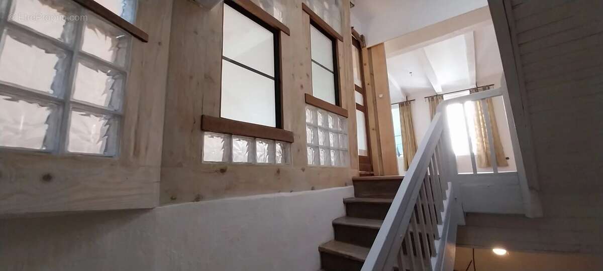 Maison à VILLEFRANCHE-DE-ROUERGUE